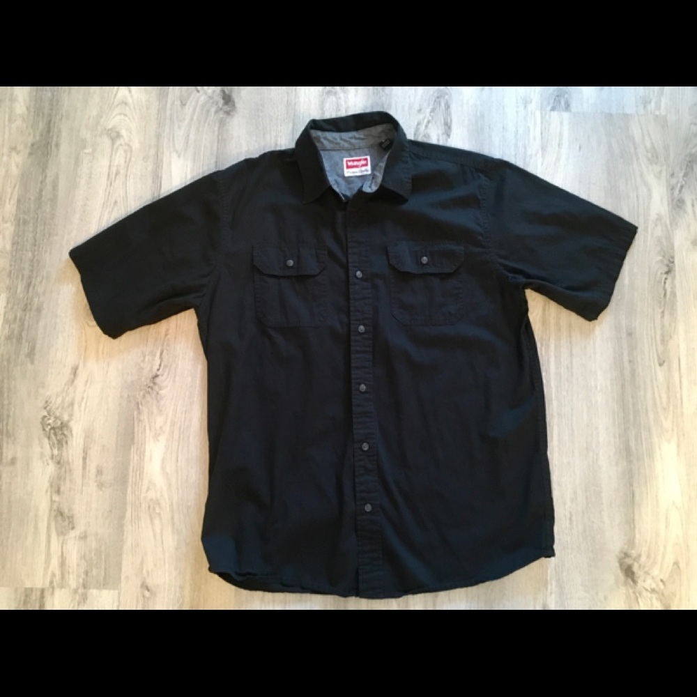Black Classic Men’s Dress Shirt